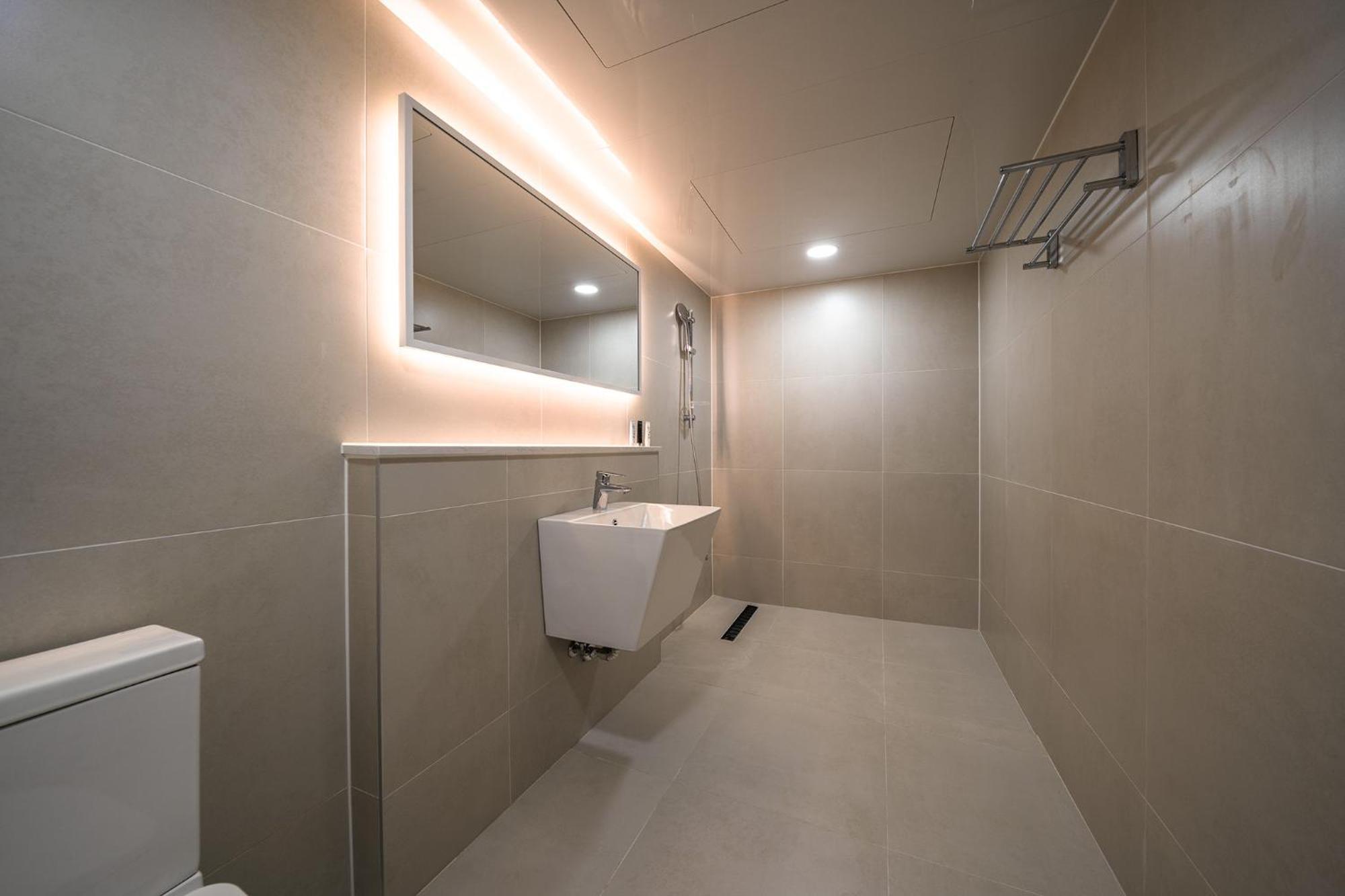 Mono Hotel Сувон Екстериор снимка